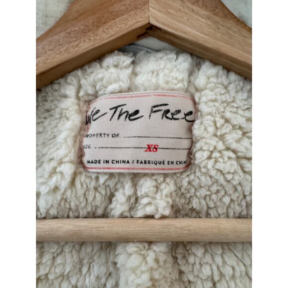 Free People Blue and Cream Vest - Picture 9 of 13